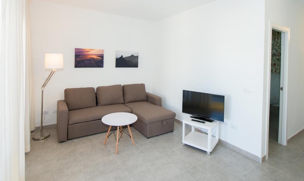 Apartamentos Los Mariachis بلايا ديل إنغلز المظهر الخارجي الصورة
