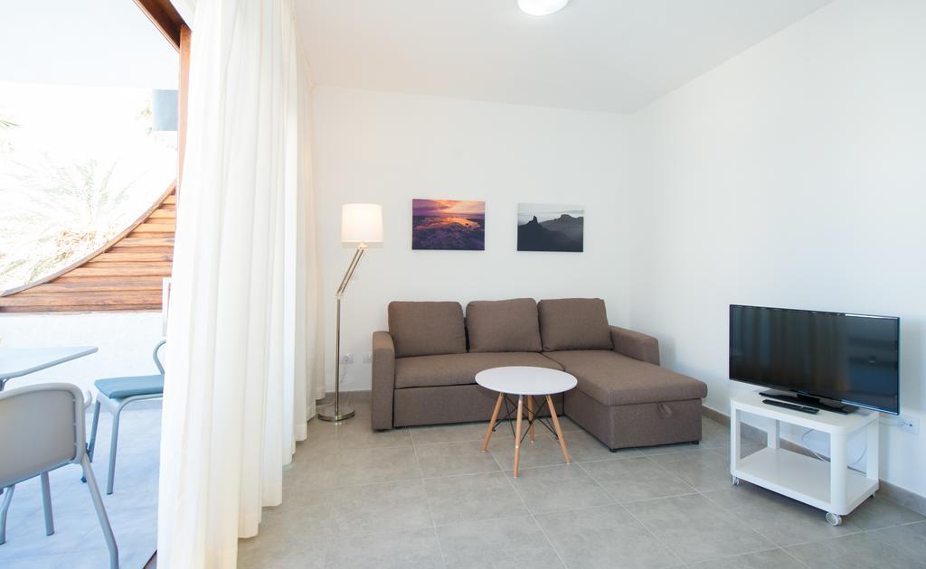 Apartamentos Los Mariachis بلايا ديل إنغلز المظهر الخارجي الصورة